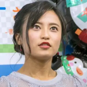 小島瑠璃子　筋トレ　批判　キングダム　略奪愛