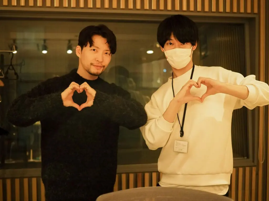 星野源の指輪ブランドはどこ？新垣結衣とお揃い匂わせも？ - IRIS LOG